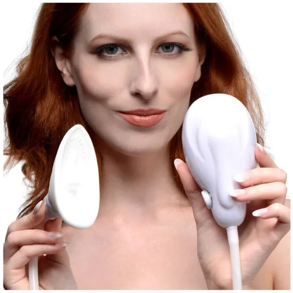 Auto Sucking and Licking Pussy Pump