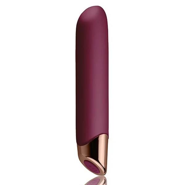 Chaiamo Rechargeable Silicone Vibrator – Burgundy