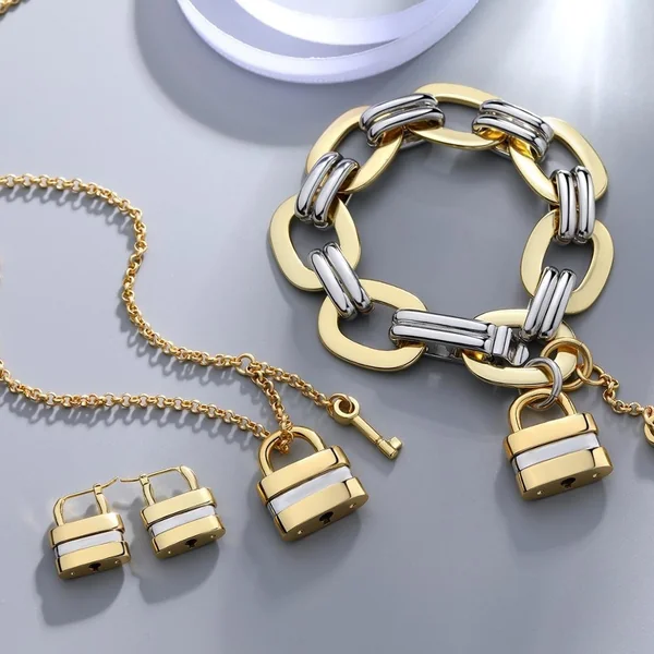Golden Padlock Jewelry Set