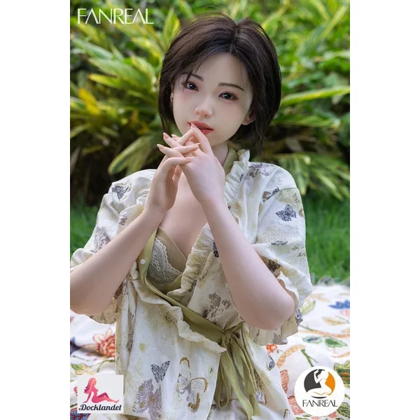 Molly Sex doll (FanReal Doll 153cm b-cup silicone)
