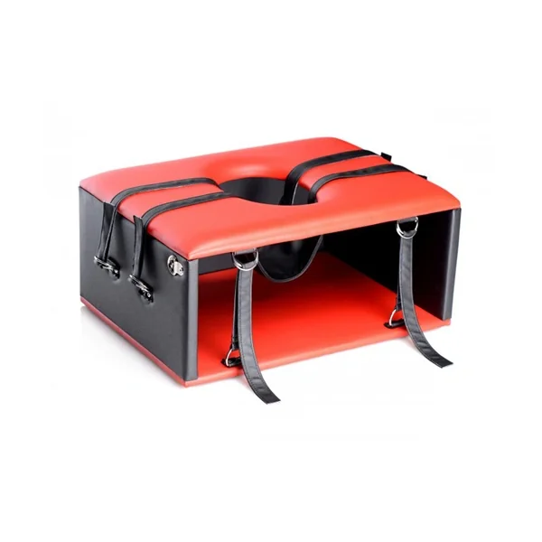 Queening / Kinging Chair